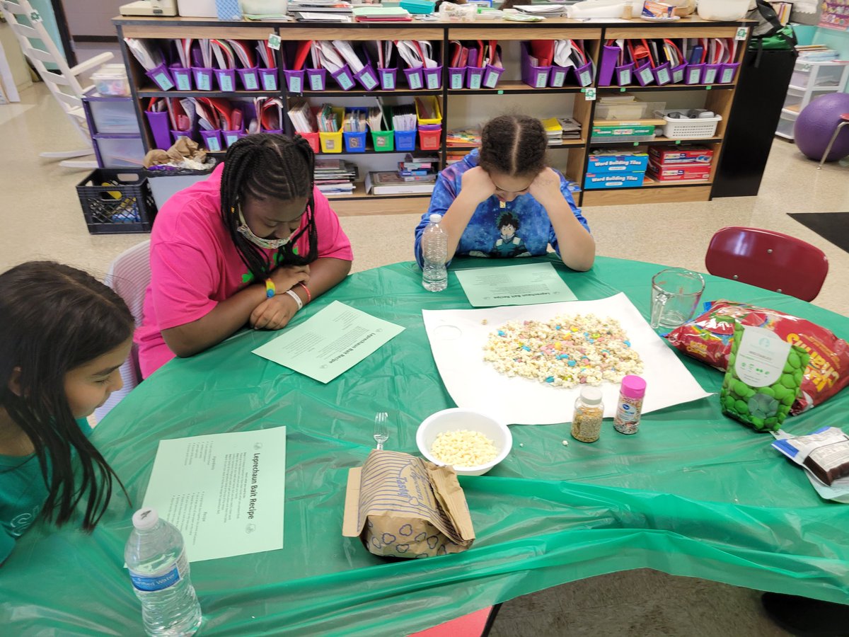 Mandy Franks tweet media