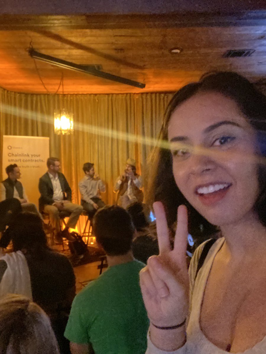 CryptoMorpho's tweet photo. At the Chainlink event at SXSW discussing the future of work in a decentralized world!  @chainlinklabs @smartcontracts @beyondmeta @chainlink https://t.co/O9EMdQeq9M