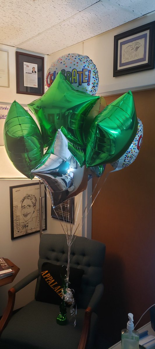 Pddy's tweet photo. 2of2: Thankful for all of @PhilanthropyWV team, board, members, partners, and West Virginia to do this incredible work! Let's celebrate and on to our next big @PhilanthropyWV year. https://t.co/ts0GEus5YY