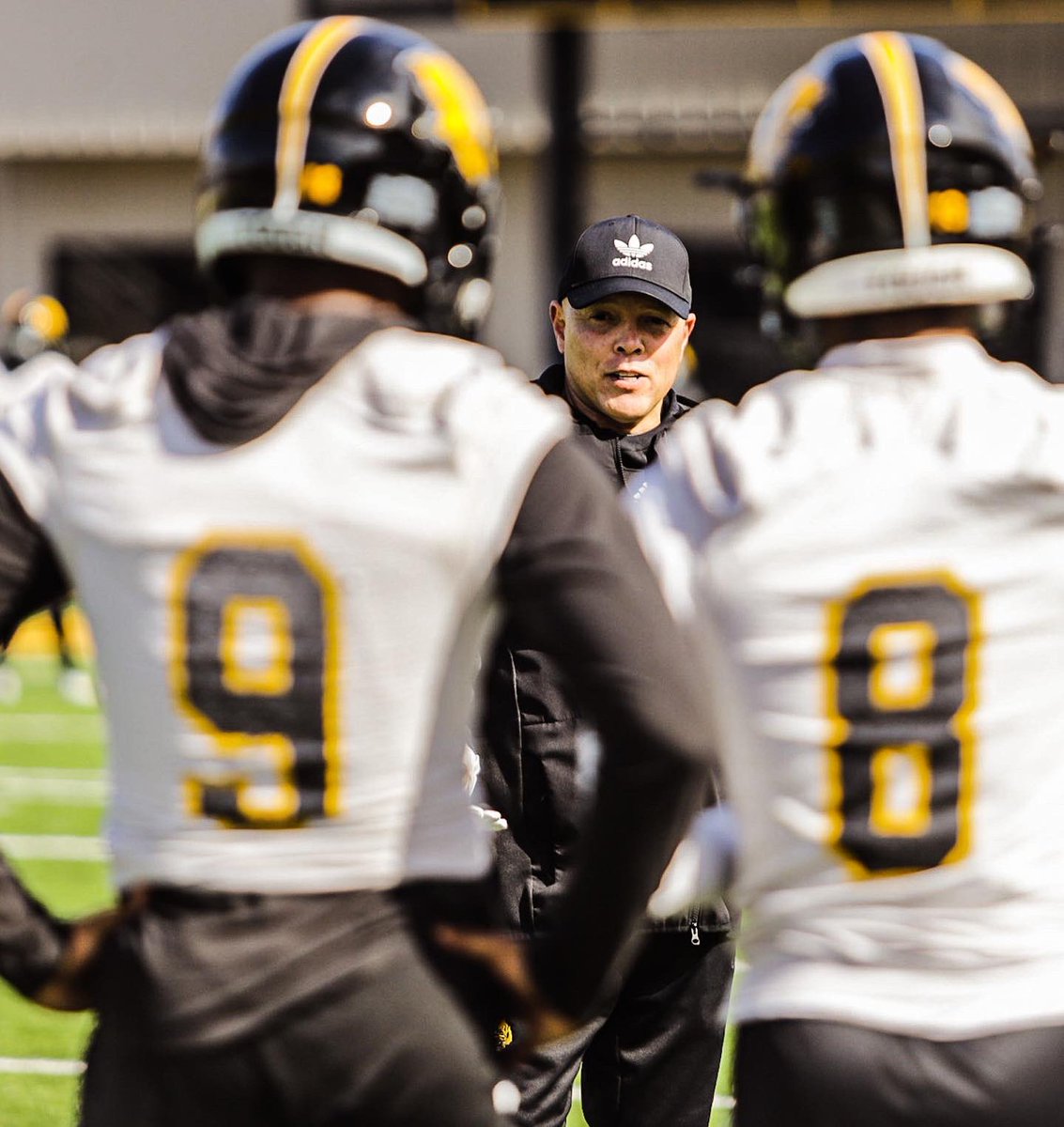 QuentonMoore's tweet photo. Spring ball frames 📸 
.
.
. @UAPBFootball_ 🏈 https://t.co/gFdp2JKtgz
