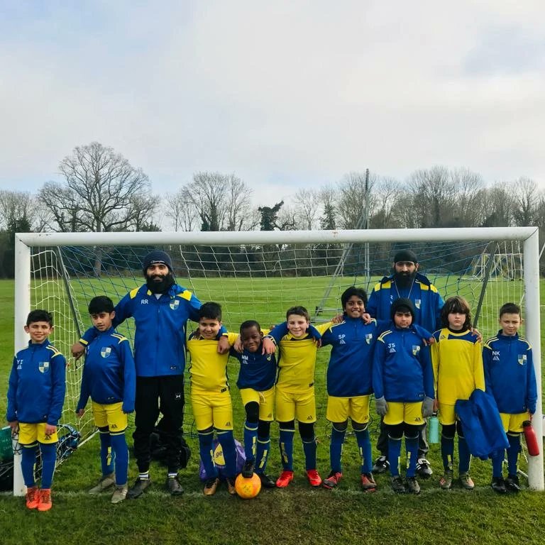 We are delighted to confirm that @BedfontFeltham u10s and u11s will be walking out with the players as mascots next week!

We are delighted to welcome them both for the game.

🏴󠁧󠁢󠁥󠁮󠁧󠁿⚽️🇺🇦