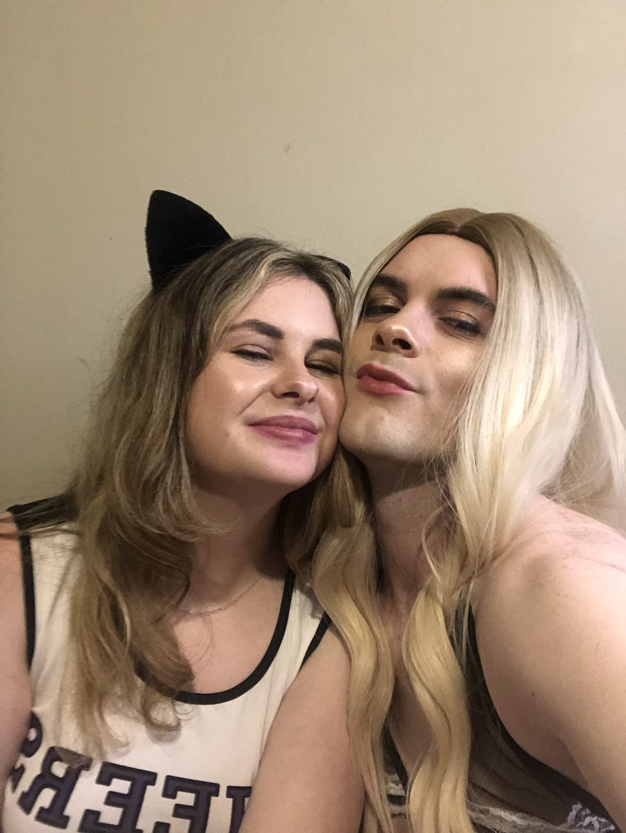 HeavenlyHailey_'s tweet photo. My beautiful Sarah is taking me away tomorrow night!! I’m so excited xxx sounds like a very special night away ❤️❤️ https://t.co/CXBdqKKdeN