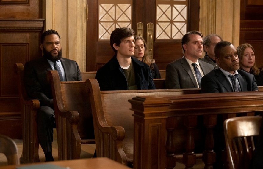 LO_Diehards's tweet photo. More with @anthonyanderson and @WickedpissaJD. With guest stars @ChristenSharice #KevinMambo #DavidTPatterson. #LawAndOrder #FaultLines #LawAndOrder21 https://t.co/UoFUwgQA6F