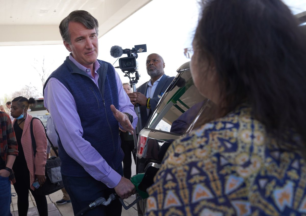 GovernorVA74's tweet photo. Rising gas prices are hurting Virginians and we need to do something about it. My proposal would use $437 million of the more than $1 billion transportation fund surplus to provide needed relief to struggling Virginians by lowering the price at the pump by 26 cents a gallon! https://t.co/1xqkIrqoWw