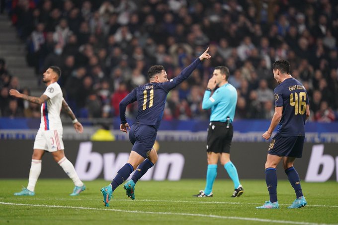 Lyon-Porto maçında Pepe'nin gol sevinci