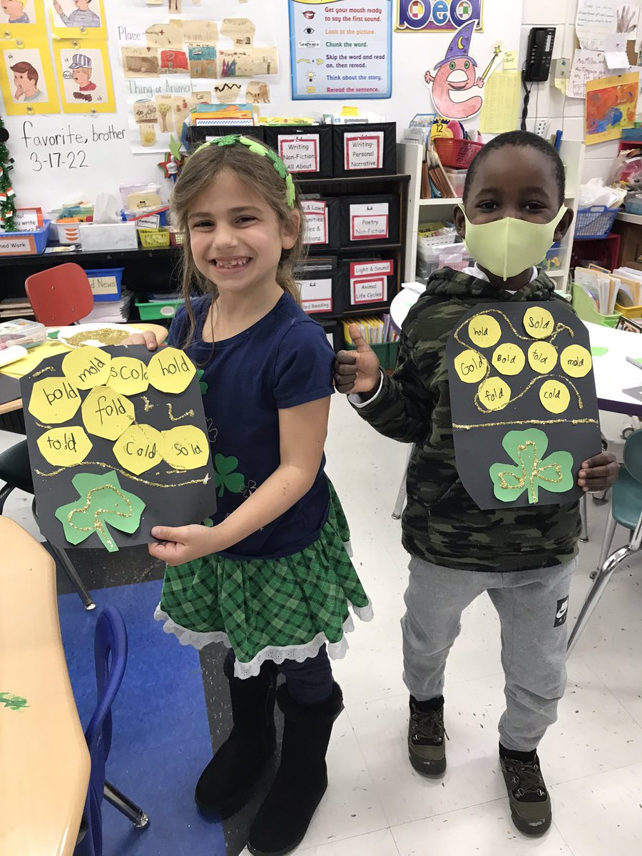 miller_first's tweet photo. The leprechaun did not disappoint…. footprints, gold coins , kisses, and Lucky Charm Math! We felt so LUCKY! 🍀@tincroadschool https://t.co/vQdQO2PPBH