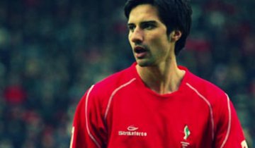 TownEndersSTFC's tweet photo. #OnThisDay in 1982, Rory Fallon was born. Rory joined @Official_STFC from Barnsley for £60,000 in 2003, going on to score 25 goals in 89 appearances, including a memorable overhead kick against Bristol City in 2004. Rory joined Swansea in 2006 for £300,000. Happy Birthday Rory https://t.co/lphmmmNfoa