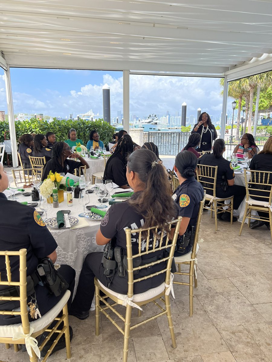 MiamiPD's tweet photo. Today our #ladiesoflawenforcement joined a No-Nonsense Women of Strength training to come together in a candid conversation about making changes in how women interact with other women and the strengths they bring to law enforcement. https://t.co/Rsr0kx2L7k