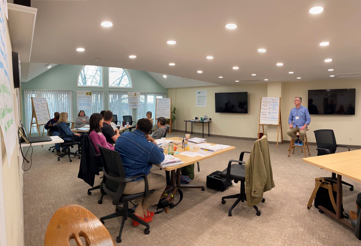 OKA_Training's tweet photo. A big item that kept coming up in class today was the importance of #implementation & #persistence in #leadership. Being able to actualize skills as well as #visualizing & then moving toward goals, are very important in unlocking potential. #OKATraining #EQiCert #Day2OfTraining https://t.co/CRHfoDlljl