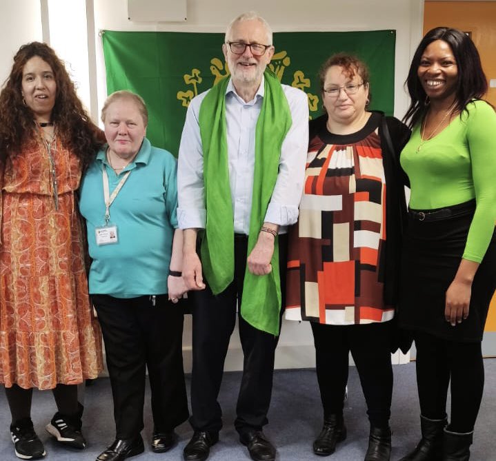 jeremycorbyn's tweet photo. To all Irish people everywhere, a very happy St Patrick's Day! ☘️ https://t.co/PbH8GM2DWP