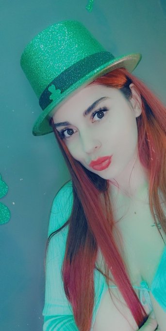 Hey! Iam online now,  please follow me  and play me. Today is hot https://t.co/2v3eetiiPj https://t.<a href="/tag/nuevafotodeperfil"class="tags"><span>#nuevafotodeperfil</span></a>