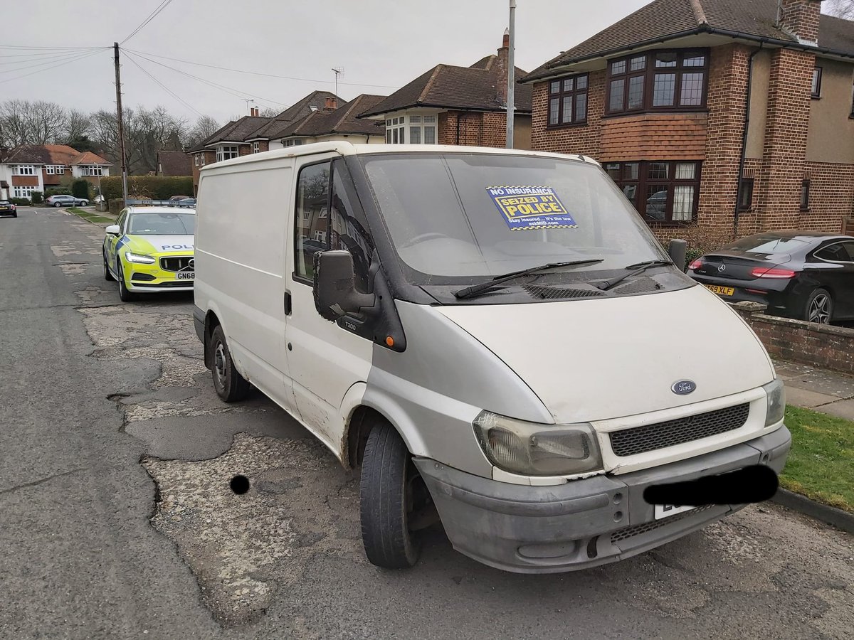 KentPoliceRoads's tweet photo. This van caught the #RSU attention in #Sevenoaks after the driver seen not wearing a seat belt.  Further checks revealed no valid insurance for business use and no waste carriers licence. Vehicle seized and driver reported for all offences. #DriveLegal GS https://t.co/cGOqxAQfFa