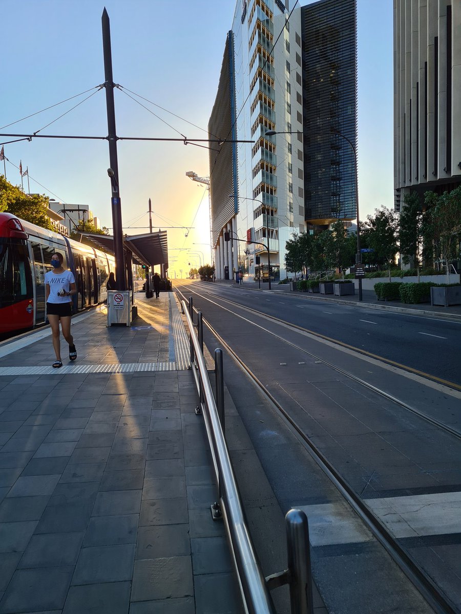 Got away from the computer yesterday and spent a long day in the city west lab! The first time in... 2 yrs? I prepared plasma and urine samples for LCMS analysis today, to investigate the impact of caffeine plasma concentration on the renal clearance of calcium. #JackOfAllTrades