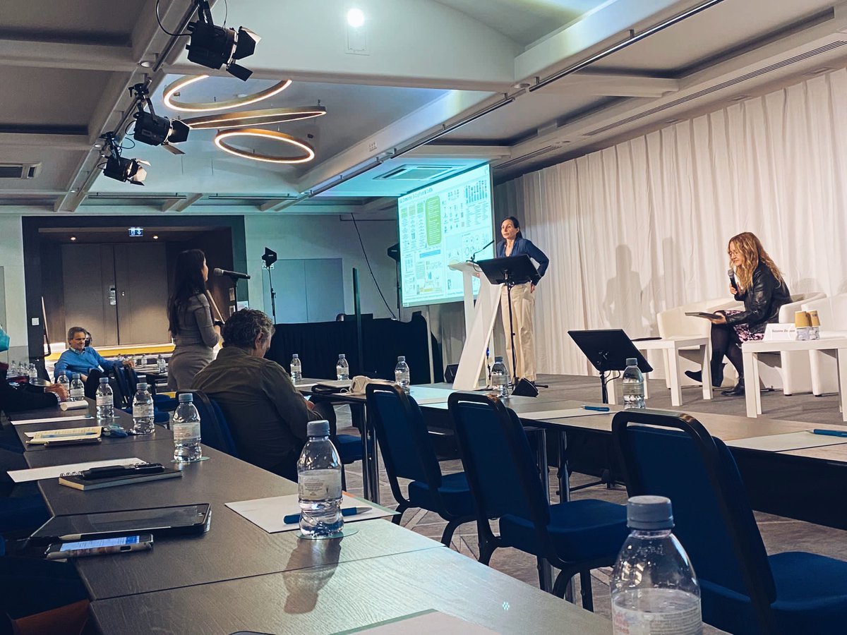 Cristina (@cristinacuestam) on Twitter photo Really excited to have the opportunity to be part of the #ECNPWS22, and together with <a href="/emilygknox/">Emily Knox</a>, <a href="/CarmenA_Tessier/">Carmen Tessier</a>, <a href="/CaoimheMKLynch/">Caoimhe Lynch</a>, <a href="/ephosphene/">Michael Collins</a> and <a href="/jfcryan/">John F. Cryan</a>. Unbeatable start of this ECNP Workshop for Early Career Researchers 2022! Really excited to have the opportunity to be part of the #ECNPWS22, and together with <a href="/emilygknox/">Emily Knox</a>, <a href="/CarmenA_Tessier/">Carmen Tessier</a>, <a href="/CaoimheMKLynch/">Caoimhe Lynch</a>, <a href="/ephosphene/">Michael Collins</a> and <a href="/jfcryan/">John F. Cryan</a>. Unbeatable start of this ECNP Workshop for Early Career Researchers 2022!