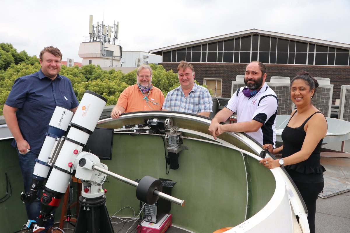 SpaceweatherSA's tweet photo. SANSA Solar Physics Roadshow for the WIN! Such an amazing bunch of people over at @theNWU who so enthusiastically welcomed @SansaMartin and the rest of @SpaceweatherSA https://t.co/oFM5DyFoqs