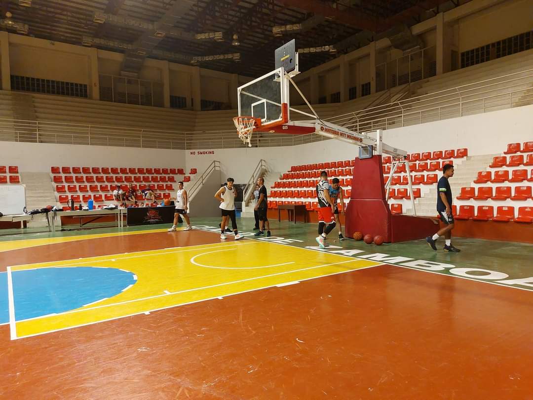 visminsupercup's tweet photo. KalosPH Parliament Sportswear team practice π
#AtoNiBai
#HapitNa https://t.co/jYJRUzHMbO