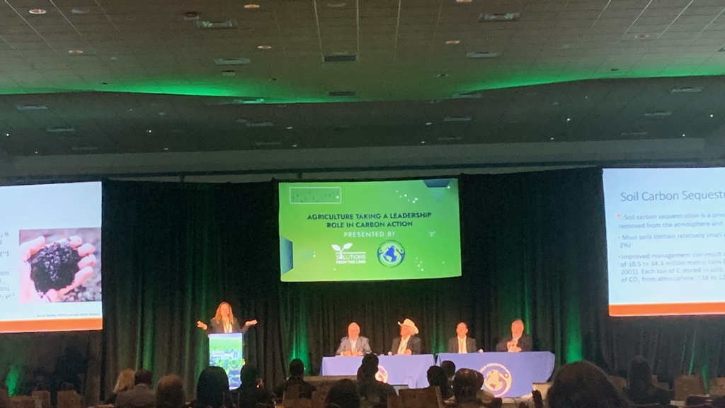 SantaCruzPR's tweet image. Take a look at day 1 of @volofoundation's annual #ClimateCorrection conference!

#SantaCruzCommunications #SantaCruzPR #PRLife