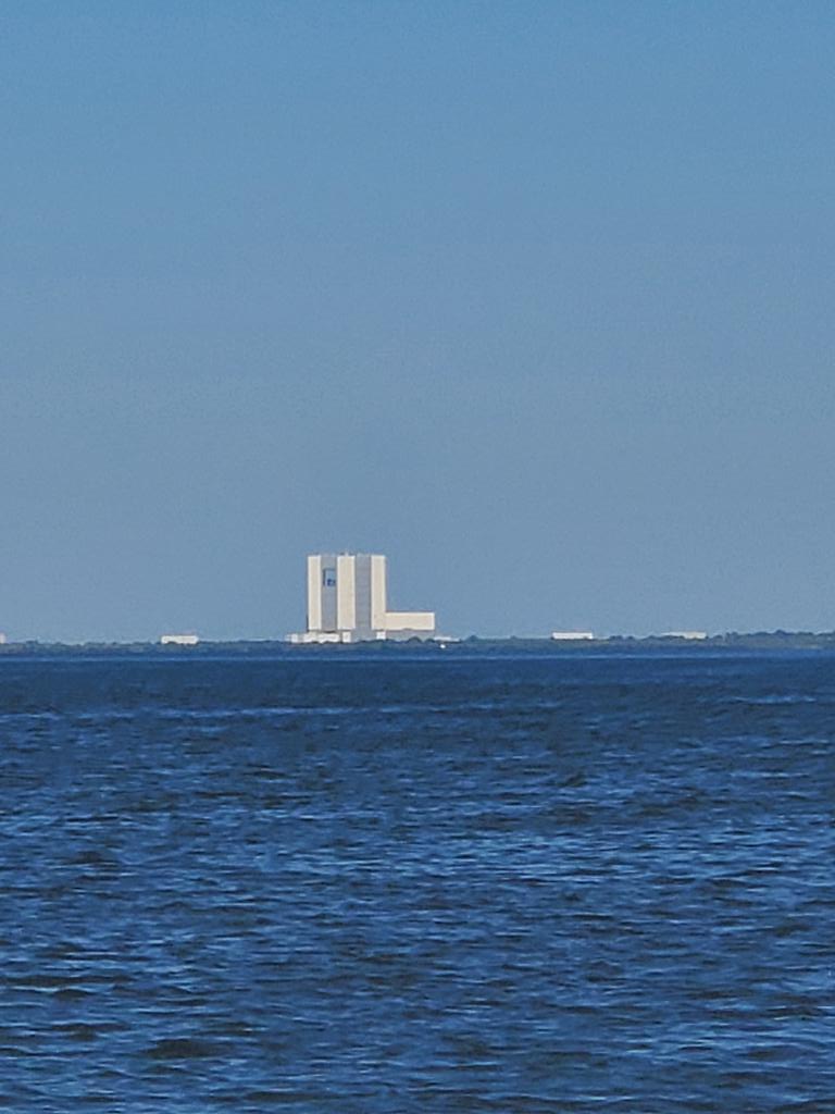 321FlaSpaceGirl's tweet image. Where's the #Crawler2 and #SLSRocket!!