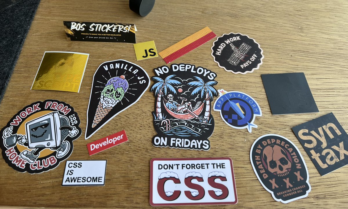 lavaldi_'s tweet photo. From Canada to Peru #bosstickers 👌💯 https://t.co/Fl5nCSELzi