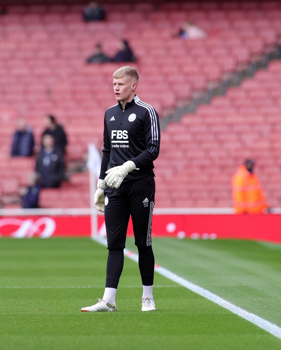 X-Pro Goalkeeper Gloves tweet media