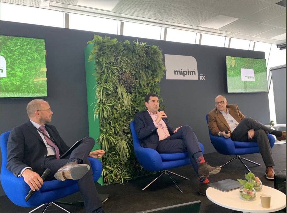 Zoë Berman tweet media