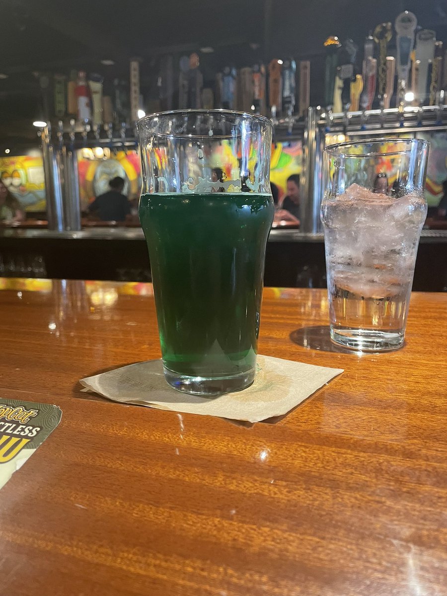 kdwyer30's tweet photo. You can’t tell me food coloring doesn’t change the taste of things like this tastes a little more green than usual https://t.co/lcEiKN4oBr
