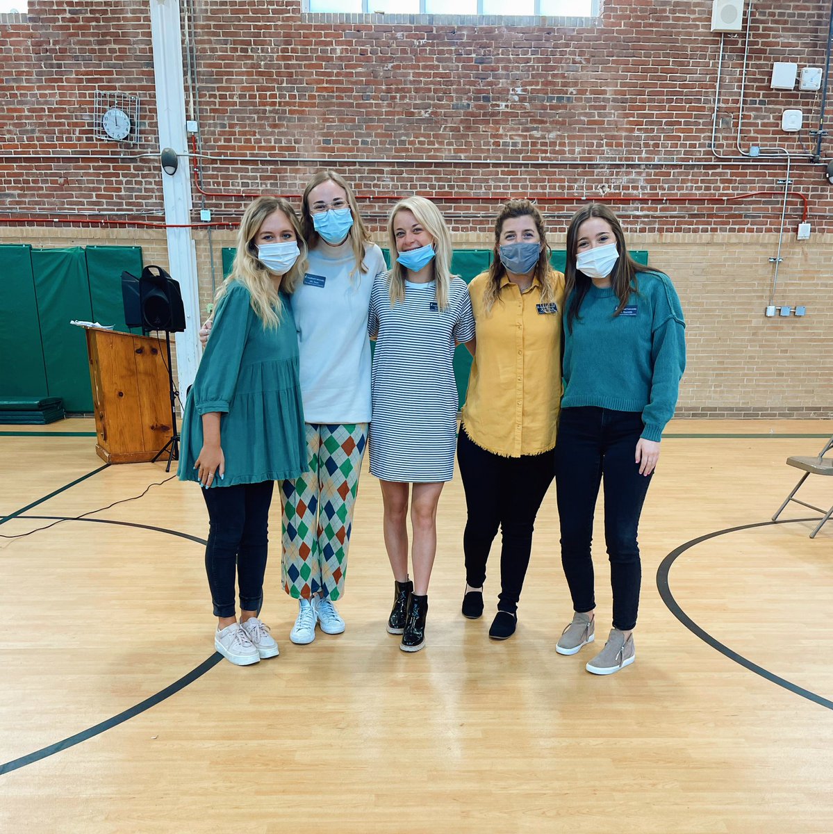 Halle Reynolds tweet media