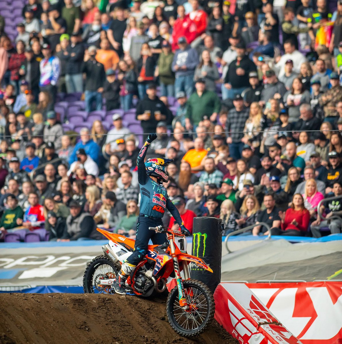 Quick update for you guys. Ended up with a bone contusion to the shoulder and fracture of the 2nd metacarpal. Overall I got off easy. I get paid to race, so I’ll see you in Indy 👊🏽