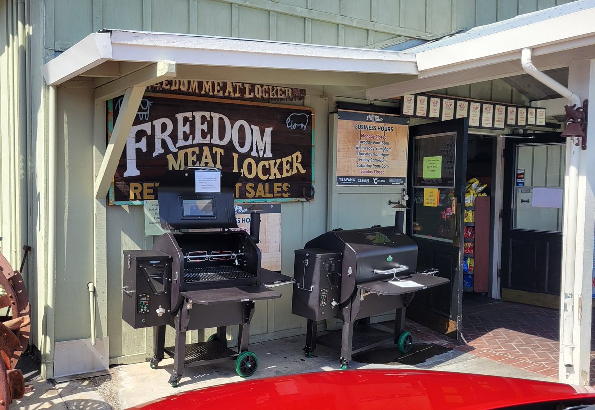 jflorez's tweet photo. With nice weather, and daylight saving, had to make a trip to the butcher. #GrillinTime 🥩 https://t.co/cshYhMy7Iz