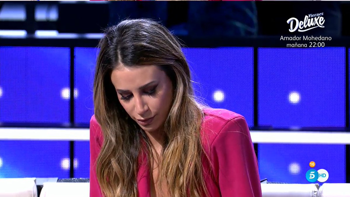 SecretStory_es's tweet photo. Cristina Porta: "No hubo despedida. Hay cosas que se pueden acabar bien, de forma elegante. Si quieres a alguien se pueden hacer las cosas mejor. Estoy dolida" #SecretGala9 https://t.co/KWhk4WMty0