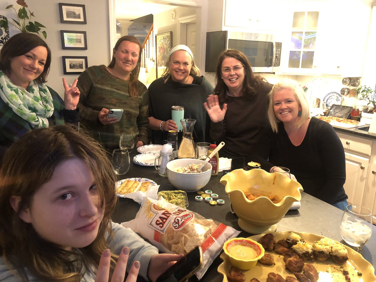 jessuvaholt's tweet photo. @ErikaWCVB thank you so much! We wish you were here for our watch party!!! https://t.co/uTnhfVteIq