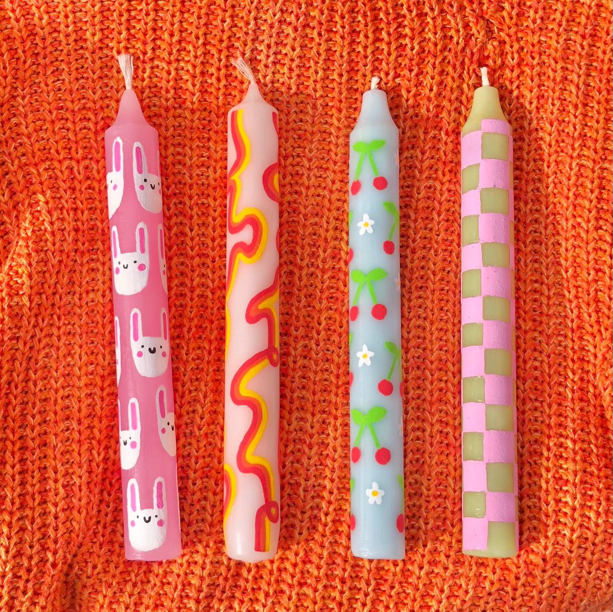 heaartbreak's tweet image. i’ve been working really hard the past month painting these candles and i’m finally dropping them tomorrow @ 7pm 🕯🍒 u can find everything on my instagram @shoplovebugz or my site: shoplovebug.bigcartel.com pls rt 💌