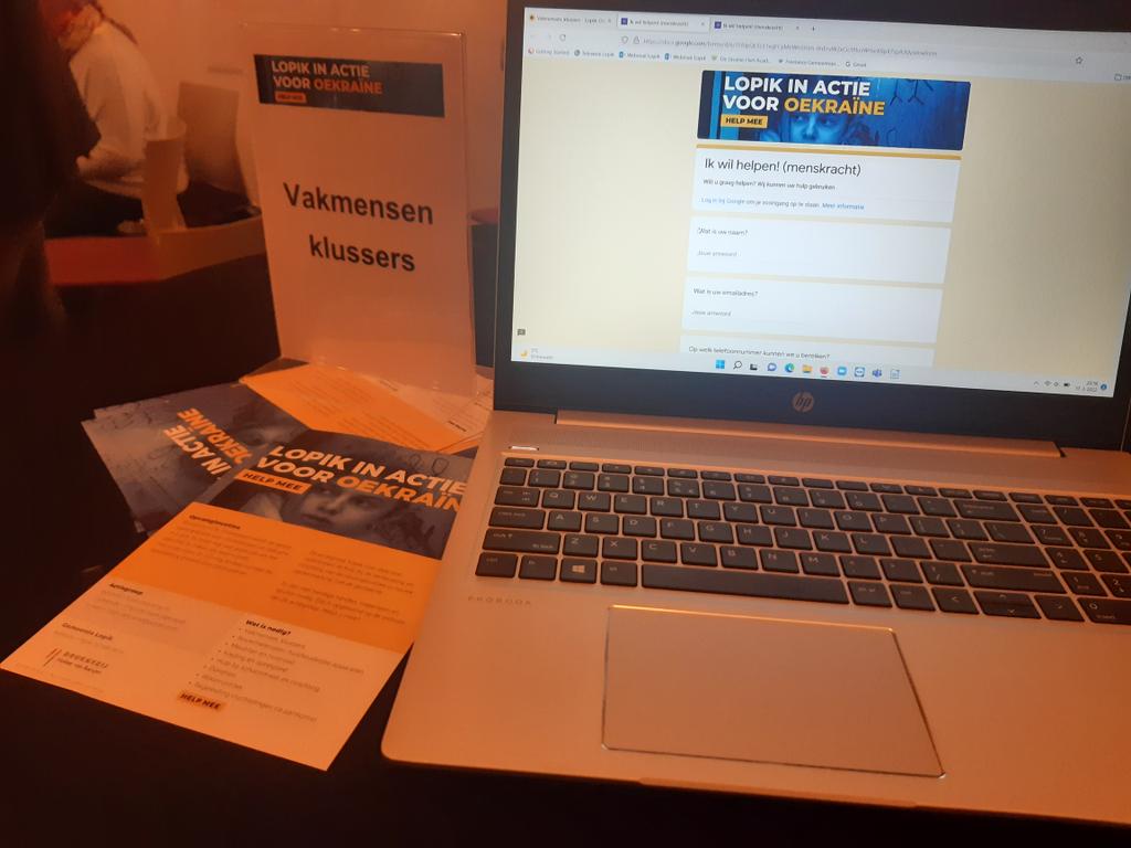 Overweldigende opkomst vanavond voor inventarisatie opvang en hulp vluchtelingen uit Oekraïne. De website lopik-oekraine.nl is in de lucht en daar kun je je aanbod kenbaar maken bij het initiatief van Actiegroep Lopik-Oekraine.  
#wijzijnLopik 
lnkd.in/ewEW9-ku