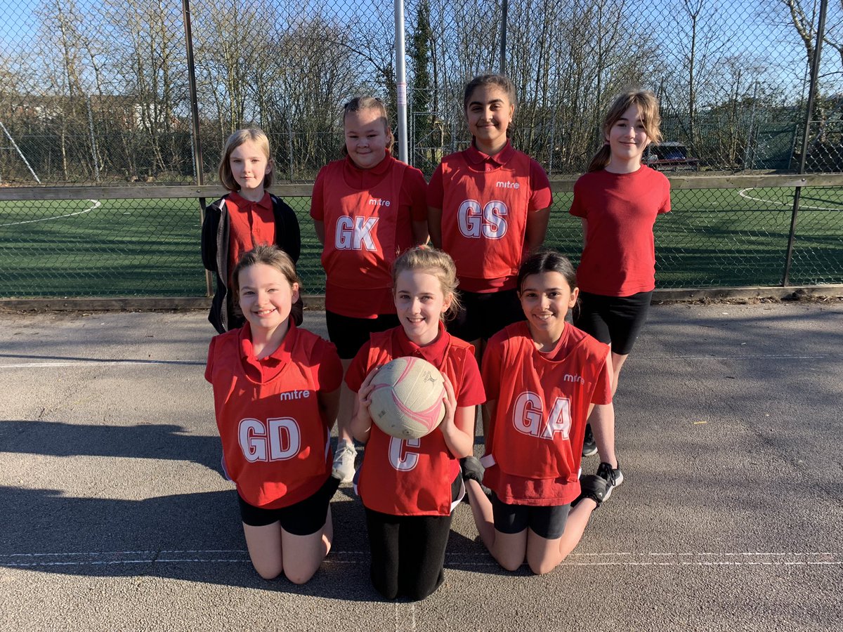 RoseHillPE's tweet photo. Well done to the Rose Hill netball team who played St Marks this evening. They played some lovely netball and moved the ball down the court really well. Unfortunately couldn’t take the win but should be very proud of their performance. 👏👏 @hill_primary https://t.co/rE7Uu1W2aM