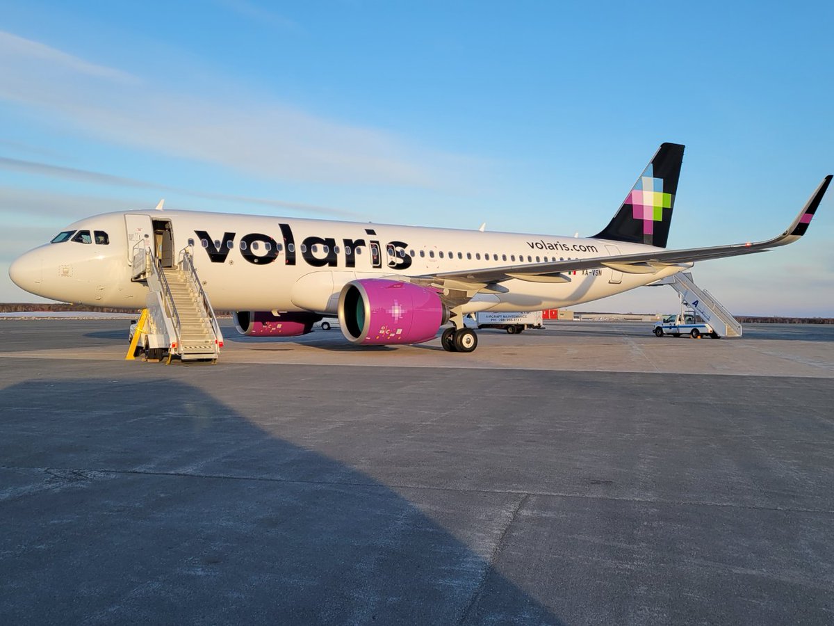 Deltafox007's tweet image. An encouraging day at Gander International Airport, as these international flights choose YQX to refuel and onward to their destination #c17globemaster #cc150polaris  #RCAF #volaris #masairlines #thankyou #alliedaviation #ganderairport