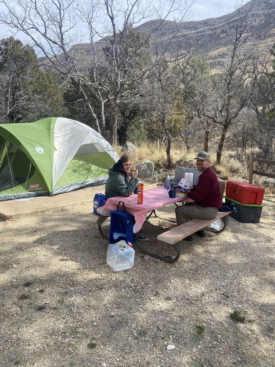 Dgracel's tweet photo. Just wrapped up a perfect getaway spring break trip to far west Texas.  #edgeofcivilization @GuadalupeMtnsNP #wideopenskies https://t.co/cSOFIcEZB8