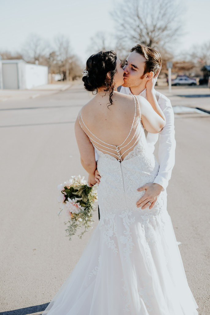 Brook2mozez's tweet photo. We are married 🥰❤️ https://t.co/1buXdZJbNz