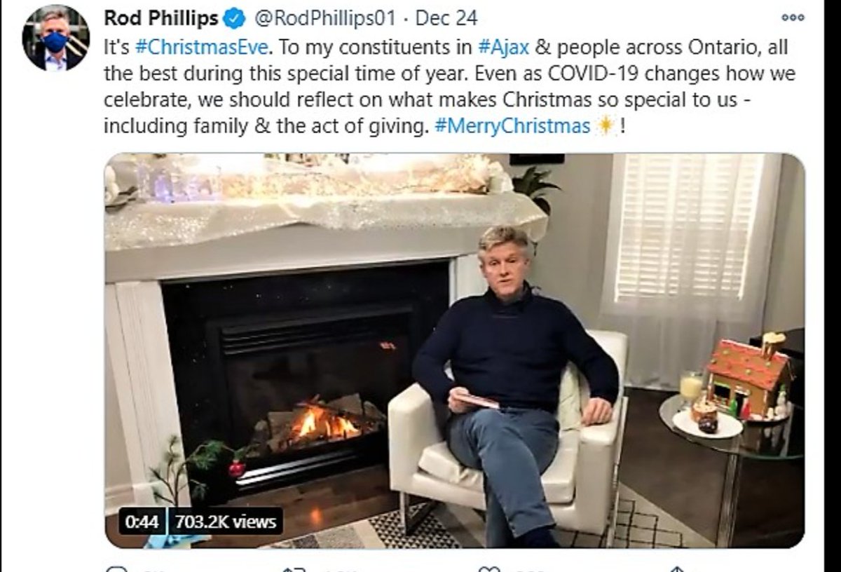 jayneut's tweet photo. That time when superstar @RodPhillips01 pre-recorded a Christmas video and published it while he was on the beach in his Speedo in St Barts?
#VoteThemAllOut2022
#PCsThrowbackThursday https://t.co/3SHU5K9o9Q