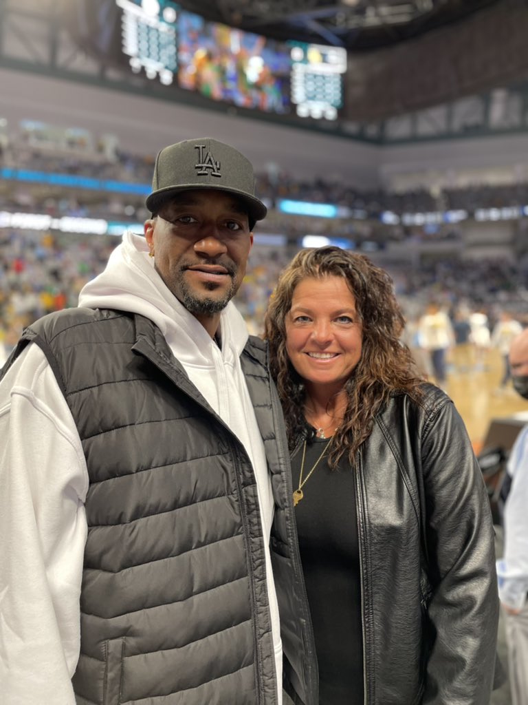 NCAA tourney #MarchMadness  @dickiesarena