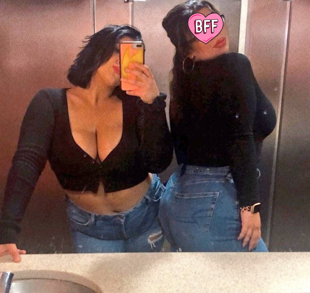 HotChubbyGirl1's tweet photo. Bitches come and go 😉 
Two is better than none! 
#MyBestFriendIsBetterThanYours 
#pussy #girls #twins https://t.co/WadYofCzeE