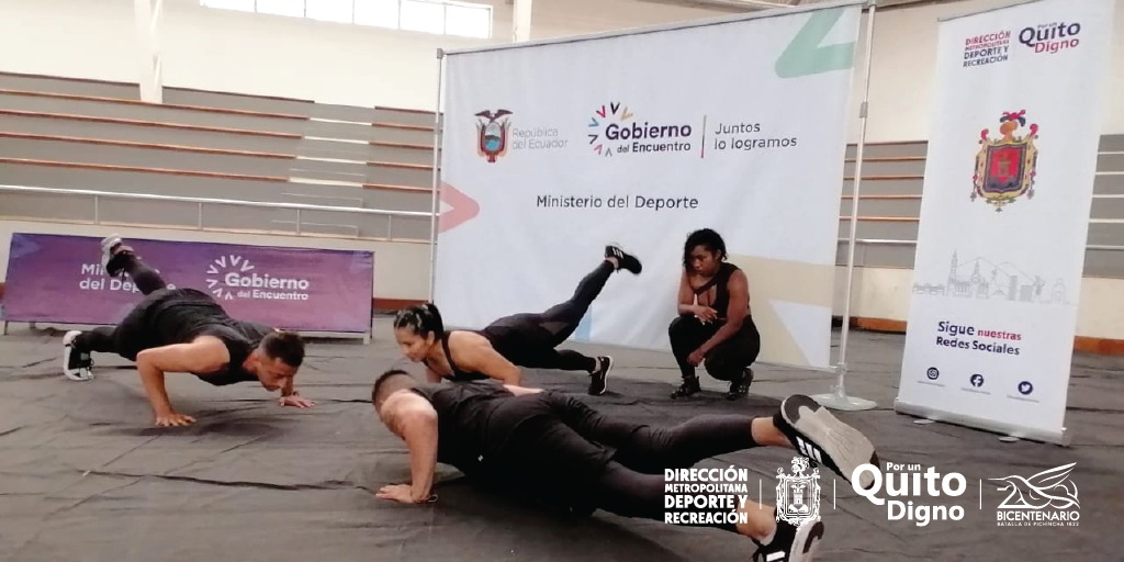 DeporteQuito's tweet photo. El Director Metropolitano de Deporte y Recreación, @renzolombeida, junto a @SebasPalaciosSP y @CAPEIPI_ participaron del lanzamiento de la #ExpoFit, evento que desarrollará el 17, 18 y 19 de junio de 2022 y que reunirá a empresas y emprendimientos de deporte, salud y bienestar. https://t.co/cEKqWrTBYk