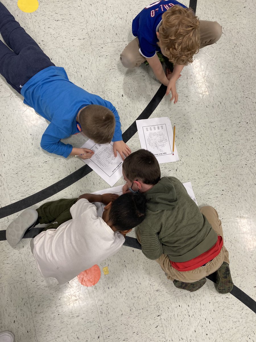 SaiglingPASAR's tweet photo. Saigling students on pajama day working hard on their word search! https://t.co/5wJCTGdyXc