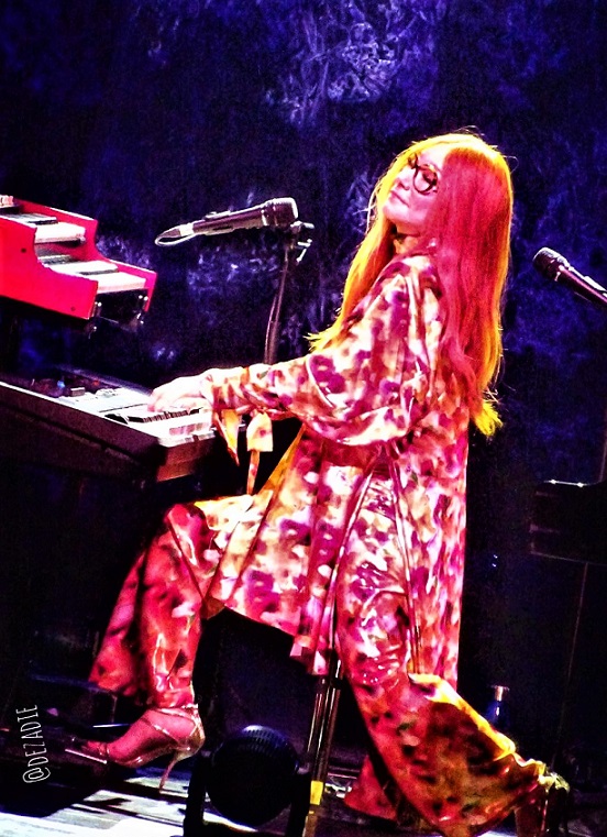 We had a wonderful evening with @ToriAmos, when she hit #TheLondonPalladium. Would you like to know what we thought of the evening, and see some more pictures?. If So - Read: About what we thought of the show on this link: musictrespass.com/content/tori-a… Photo by @Dezadie #Pop #Dance