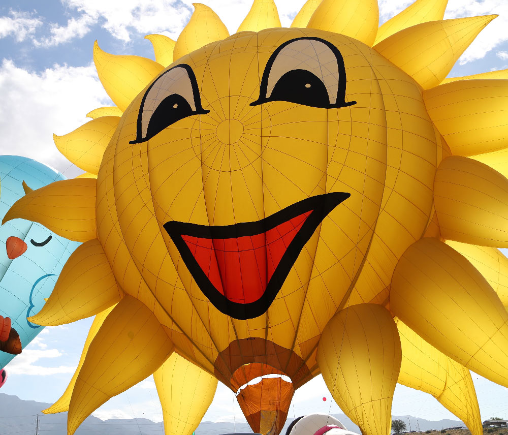 GCHABalloonFest's tweet photo. Have you heard the latest news?! π’π€©
"Gulf Coast Hot Air Balloon Festival Announces Special Shapes"
SEE THE NEWS RELEASE: https://t.co/1069PHcCKZ
#GCHABF2022 #hotairballoon #FoleyFun https://t.co/vaYQhk6kxS