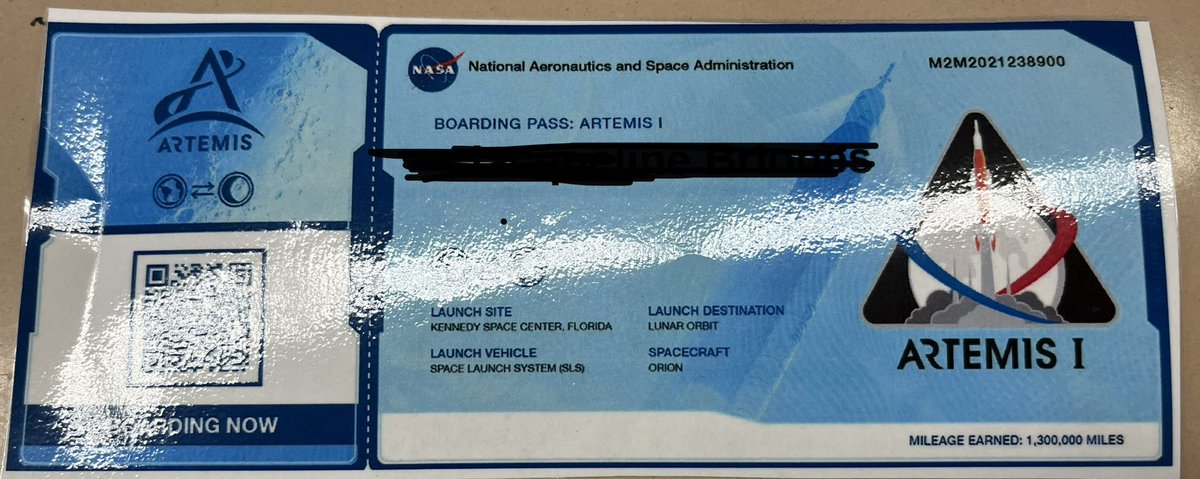 MrsMorris218's tweet photo. Mrs. Morris found a way to get all of our class to space! NASA is sending a spacecraft up with flash drive of names into space! Our class is signed up. Space, here we come! @WheelerAvenue @VS13UFSD @MrJohnFrias https://t.co/sEM5cP33U0