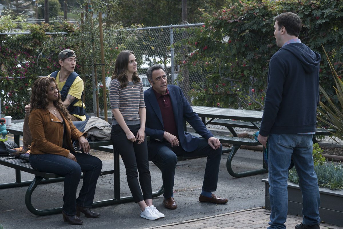 nada como esperar a que tu hija salga del cole.