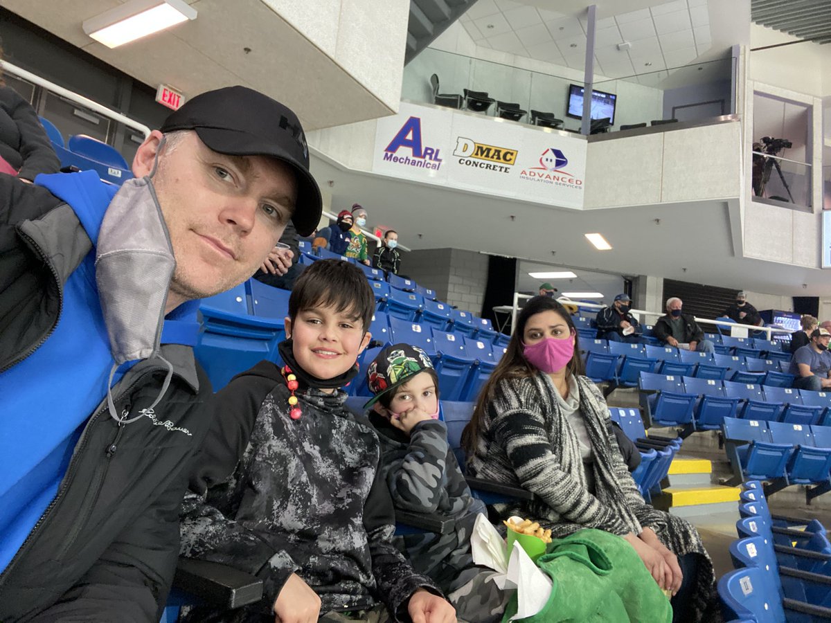 doc_aqua's tweet photo. @CBEHockey Sect 19 Row H Seat 8 #subwaytweetyourseat https://t.co/0m2z1kC4nL
