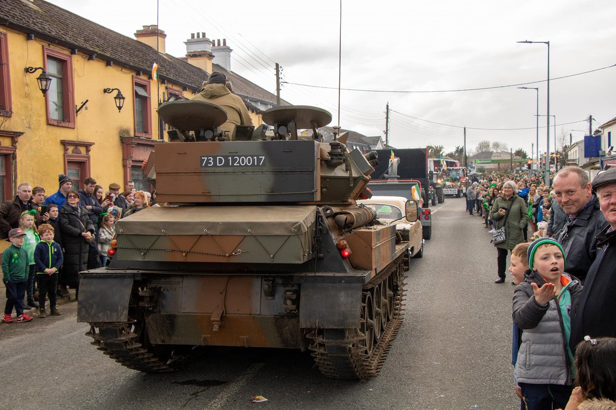 enfieldonline's tweet photo. A welcome return of the Enfield St Patrick’s Day parade, thank you to all participants and spectators who made it a great day and colourful spectacle. https://t.co/HLlOqqUdkf