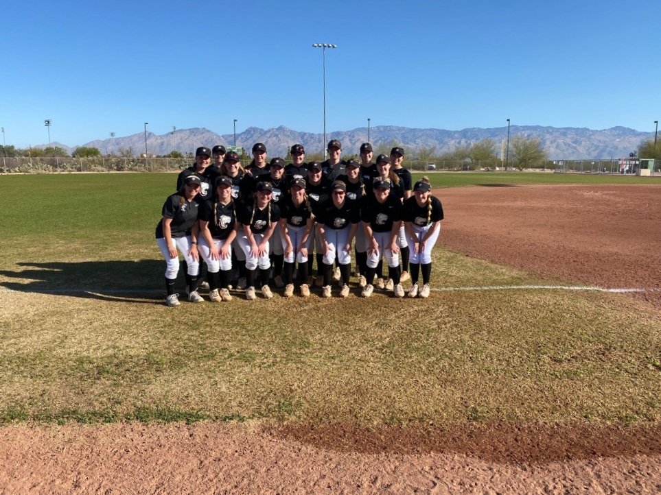 HCBroncoSB's tweet photo. The luck of the Irish was on our side this Saint Patrick's Day and this whole week as we went 7-0 in Tucson!

#GD2BAB 🐴🍀 https://t.co/e4CaxwZsnT