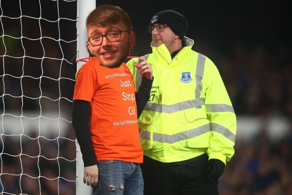 MeliaRobert's tweet photo. Fucking mad @AdamJF1998 hahahaha https://t.co/4aaNz3imhN